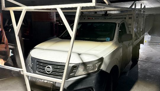 Nissan • NP300