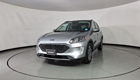 Ford • Escape