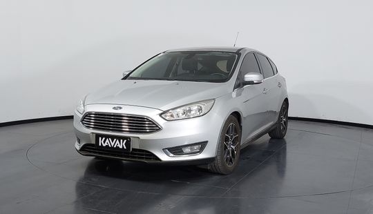 Ford • Focus