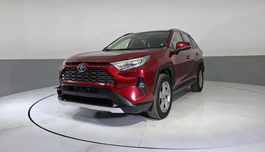 Toyota • RAV4