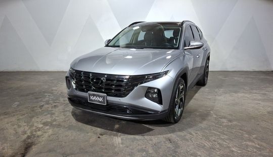 Hyundai • Tucson