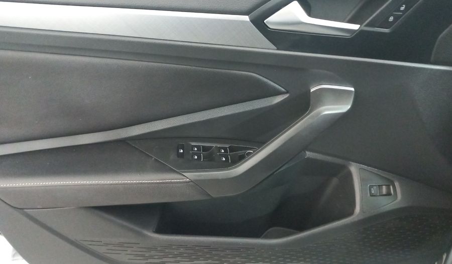 Volkswagen Jetta 1.4 COMFORTLINE AUTO Sedan 2023