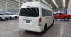 Toyota Hiace 2.7 15 PASAJEROS CON AA Van 2018