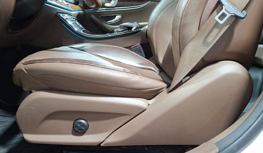 Mercedes Benz Clase E 2.0 200 EXCLUSIVE AUTO Sedan 2020