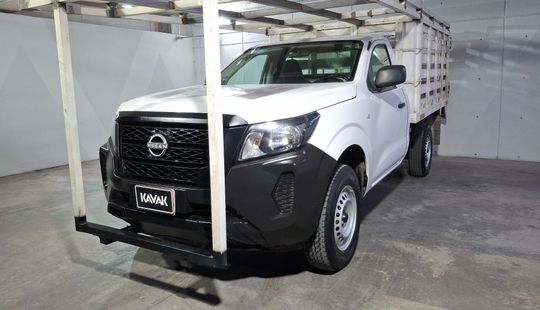 Nissan • NP300