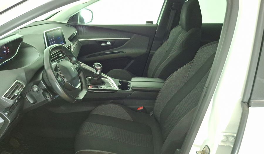 Peugeot 3008 1.2 PURETECH 130 ACTIVE PACK Suv 2021