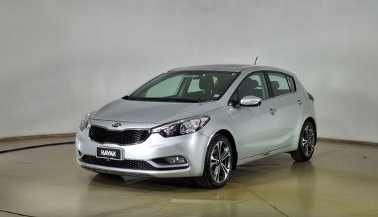 Kia • CERATO 5
