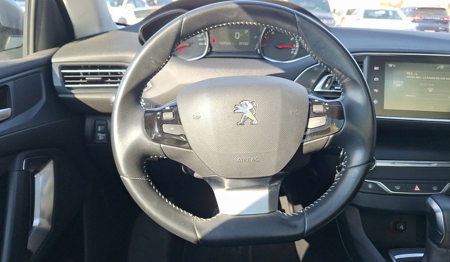 Peugeot 308 1.2 PURETECH 130HP AUTO ALLURE PACK Hatchback 2017