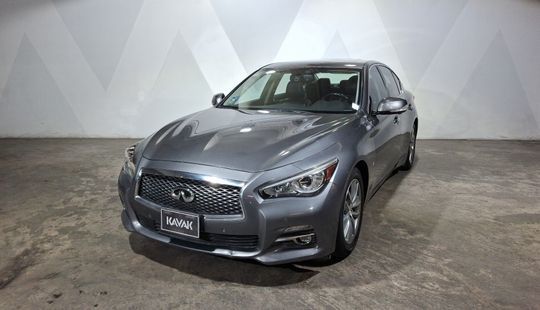 Infiniti • Q50