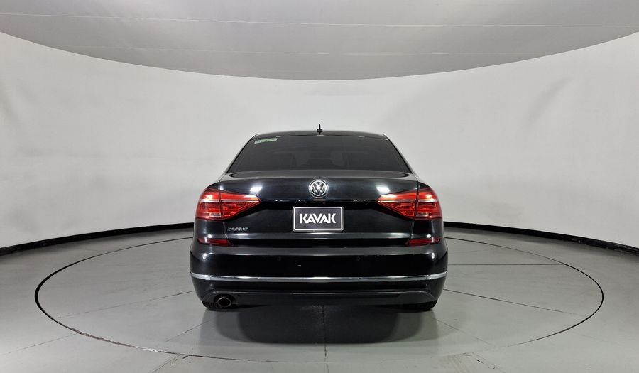 Volkswagen Passat 2.5 HIGHLINE Sedan 2016