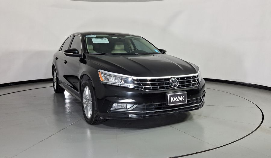 Volkswagen Passat 2.5 HIGHLINE Sedan 2016