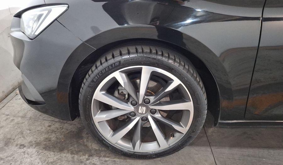 Seat Leon 1.4 FR AUTO Hatchback 2022