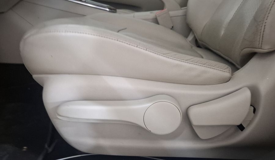 Nissan Sentra 1.8 EXCLUSIVE NAVI CVT Sedan 2016