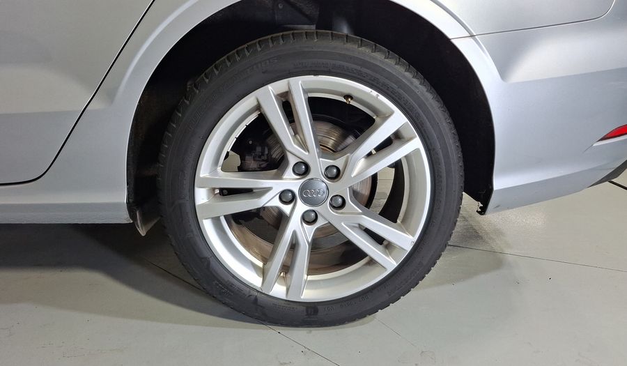 Audi A3 1.4 35 TFSI DYNAMIC DCT Sedan 2020