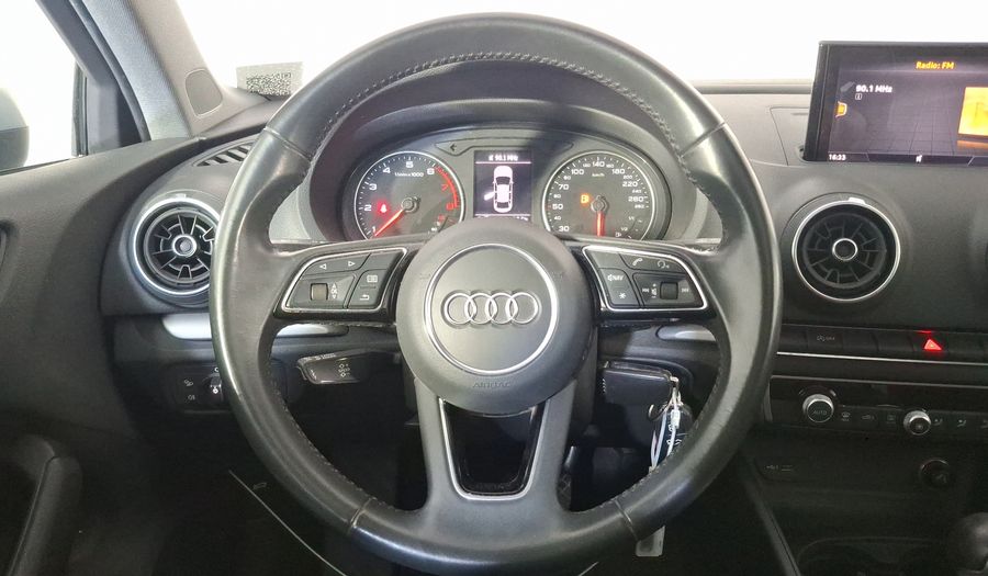 Audi A3 1.4 35 TFSI DYNAMIC DCT Sedan 2020