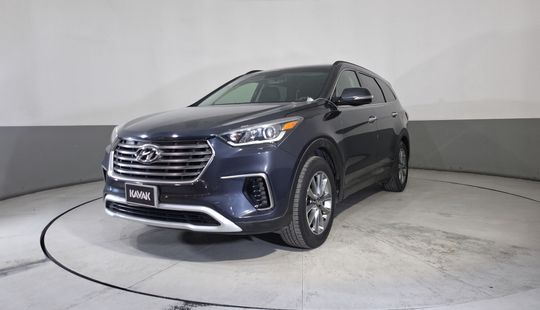 Hyundai • Santa Fe