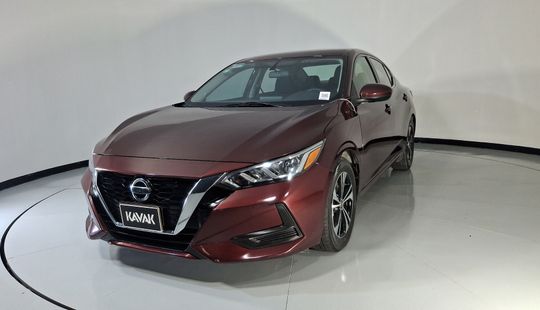Nissan • Sentra