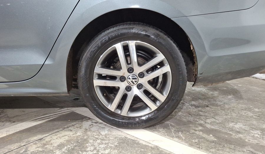 Volkswagen Jetta 2.0 LIVE TIP. Sedan 2016