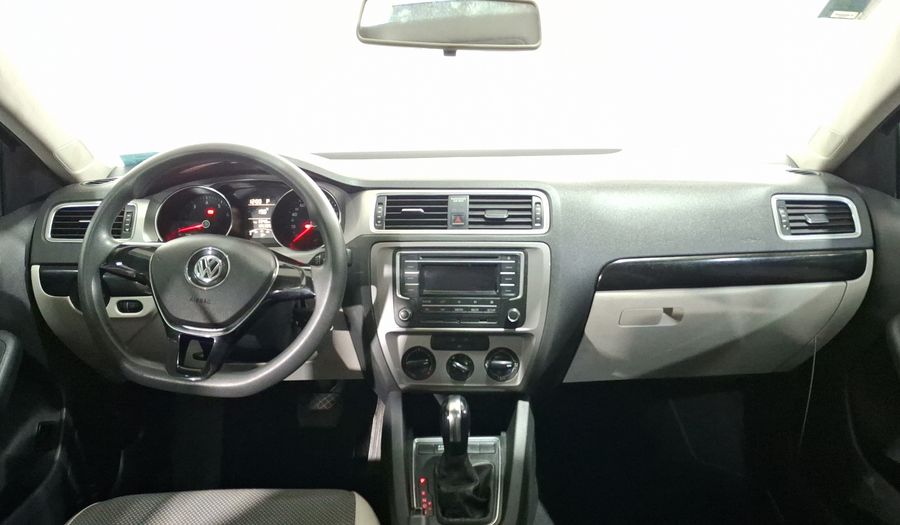 Volkswagen Jetta 2.0 LIVE TIP. Sedan 2016