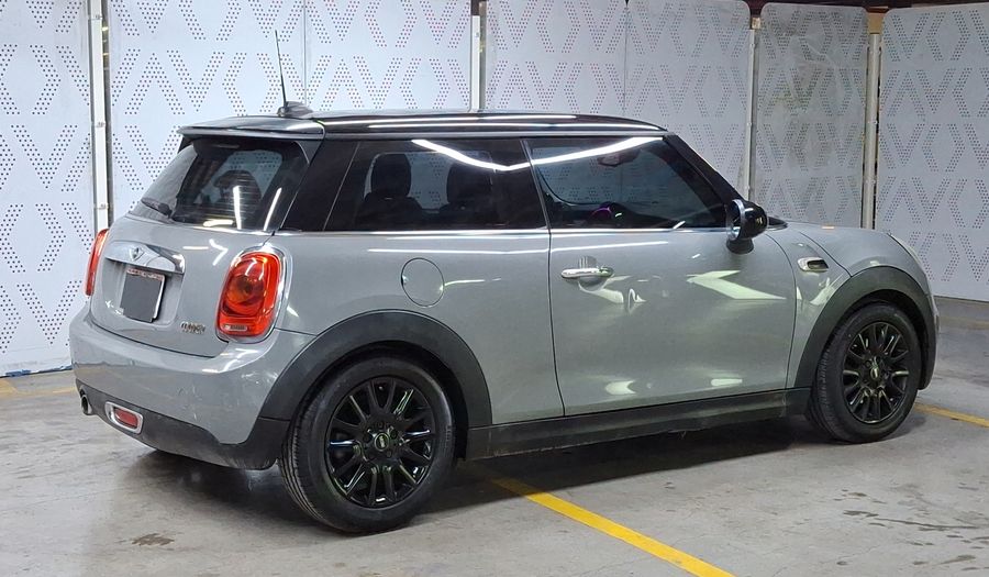 Mini Cooper 1.5 COOPER CHILI Hatchback 2016