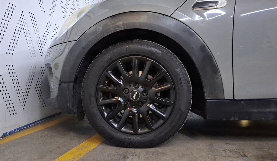 Mini Cooper 1.5 COOPER CHILI Hatchback 2016