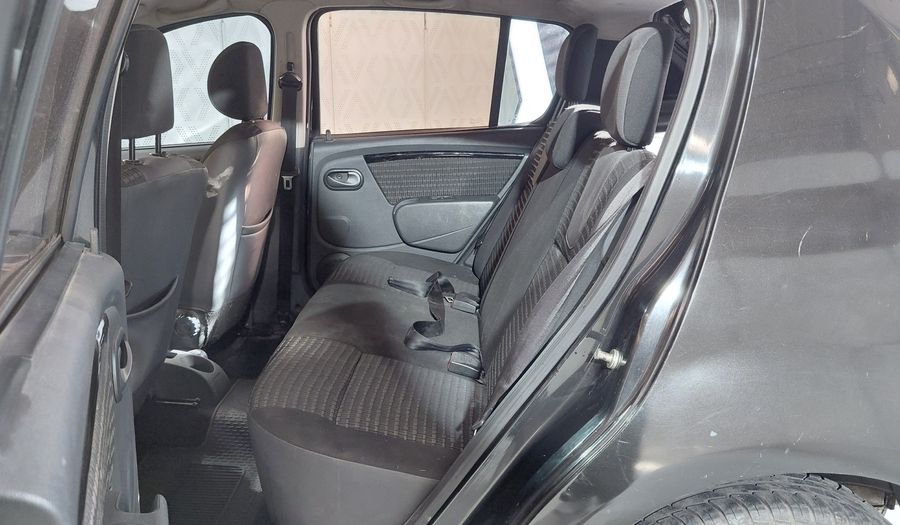 Renault Sandero 1.6 16V PH2 LUXE Hatchback 2011