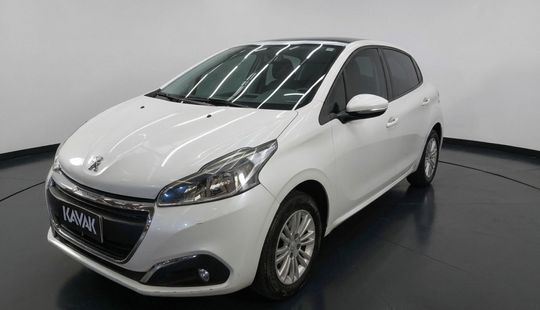 Peugeot • 208