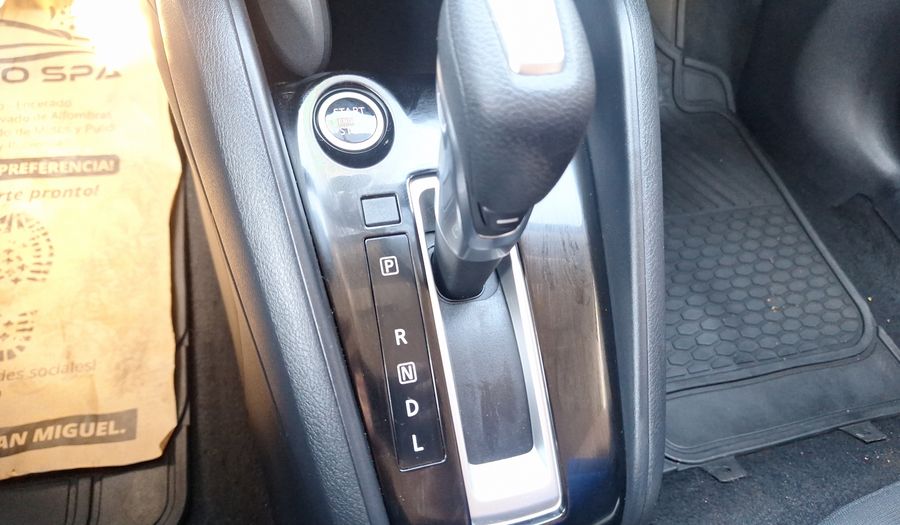Nissan Versa 1.6 ADVANCE CVT Sedan 2020