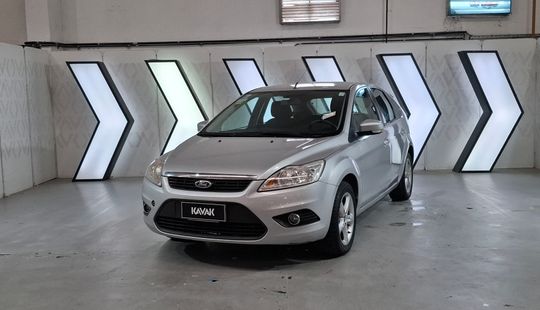 Ford • Focus II