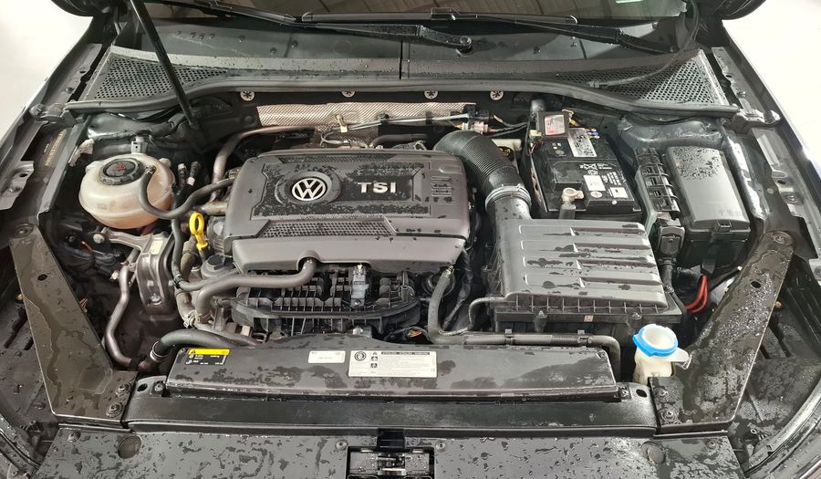 Volkswagen Passat 2.0 TSI DSG HIGHLINE Sedan 2018
