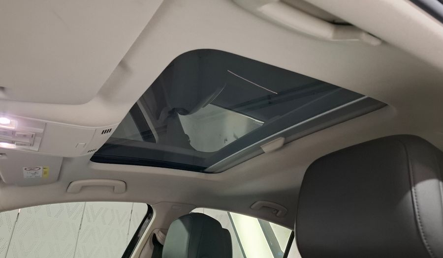 Volkswagen Passat 2.0 TSI DSG HIGHLINE Sedan 2018
