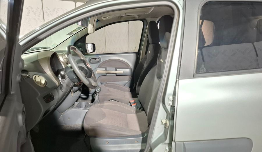 Fiat Uno 1.4 8V WAY 5P Hatchback 2011