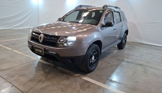 Renault • Duster