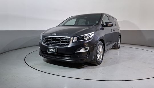 Kia • Sedona