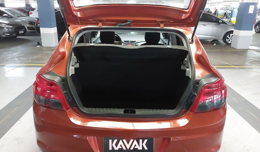 Chevrolet Onix 1.0 SPE/4 LOLLAPALOOZA Hatchback 2014