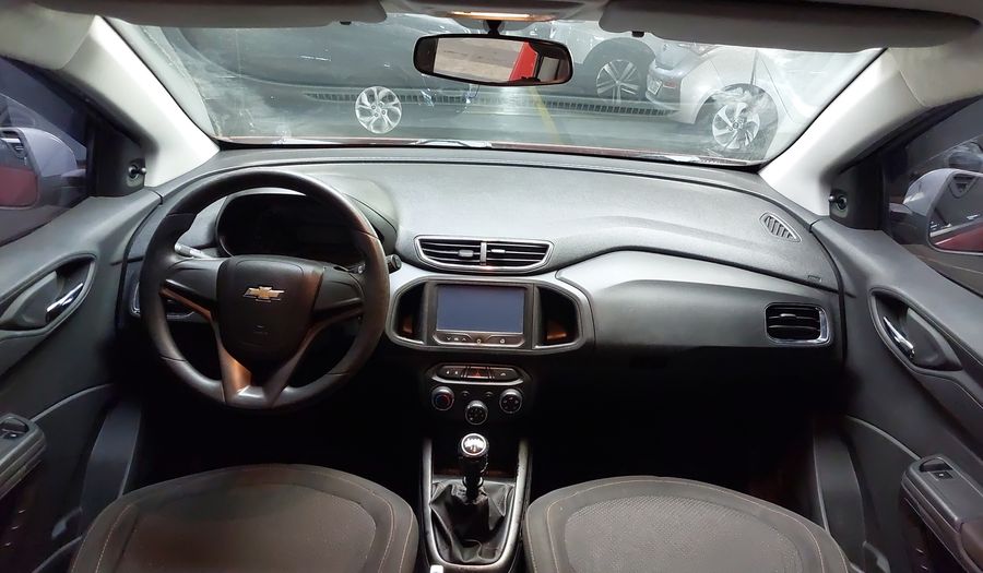 Chevrolet Onix 1.0 SPE/4 LOLLAPALOOZA Hatchback 2014