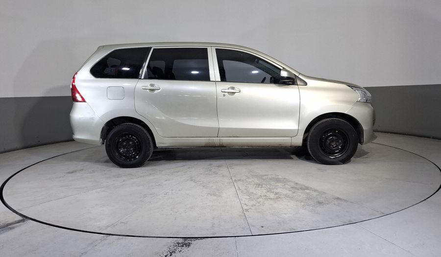 Toyota Avanza 1.5 PREMIUM AT Minivan 2016