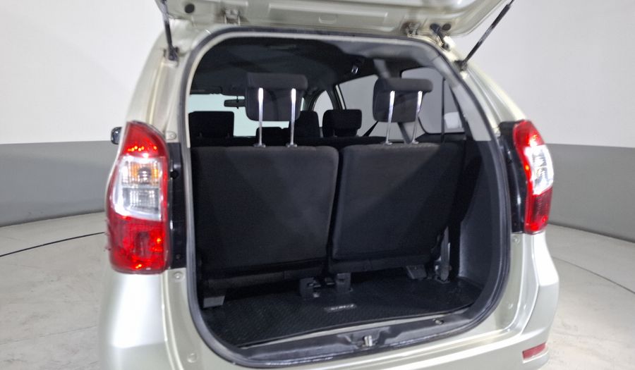 Toyota Avanza 1.5 PREMIUM AT Minivan 2016