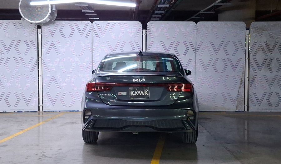 Kia Forte 2.0 LX Sedan 2024