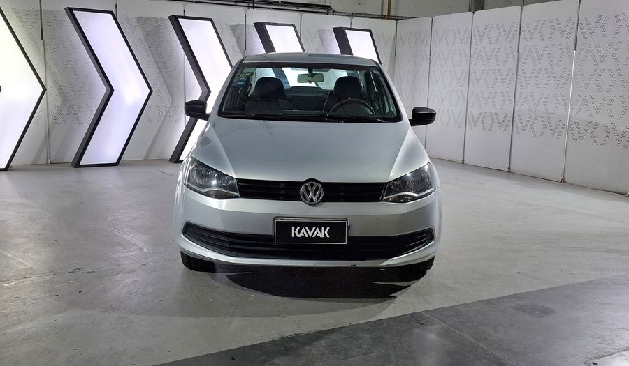 Volkswagen Voyage 1.6 COMFORTLINE Sedan 2013