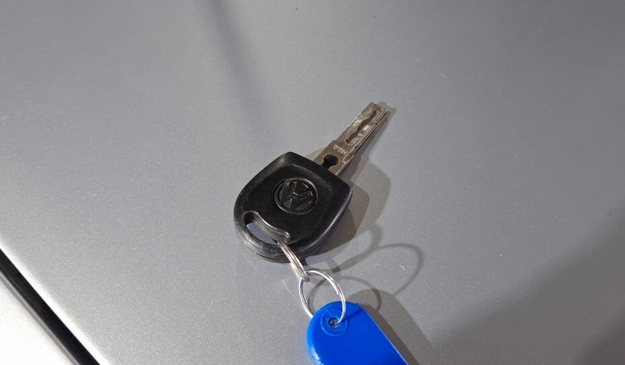 Volkswagen Voyage 1.6 COMFORTLINE Sedan 2013