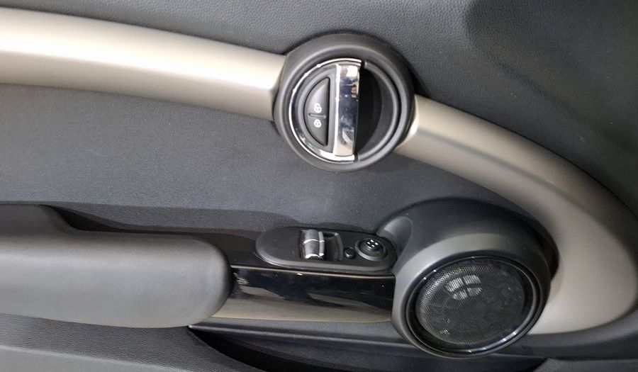 Mini Cooper 1.5 COOPER PEPPER AT Hatchback 2016