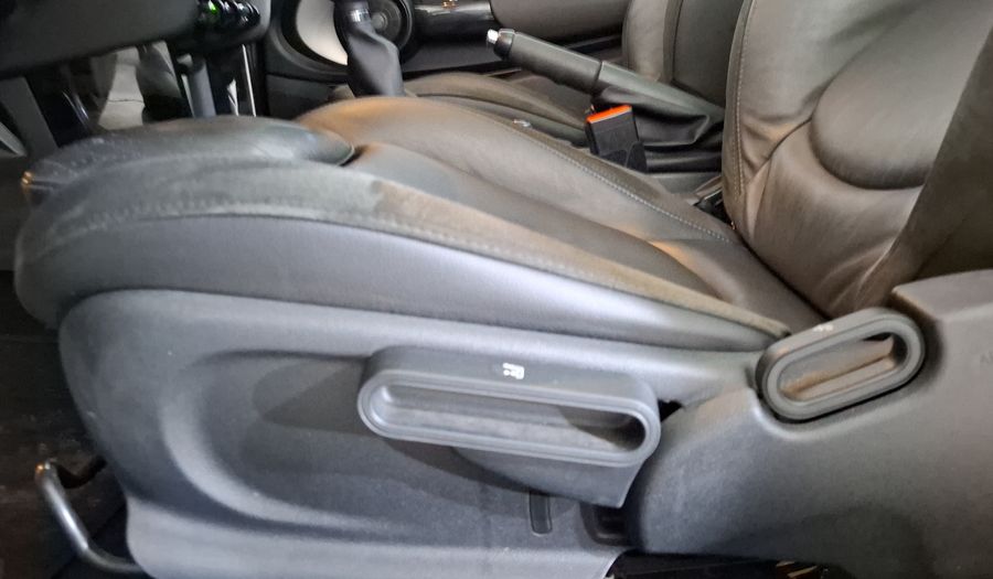 Mini Cooper 1.5 COOPER PEPPER AT Hatchback 2016