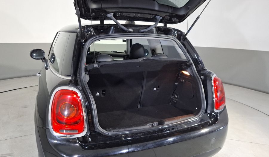 Mini Cooper 1.5 COOPER PEPPER AT Hatchback 2016