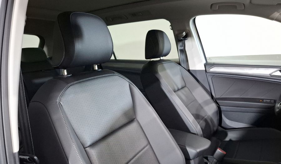 Volkswagen Tiguan 1.4 COMFORTLINE DCT Suv 2023