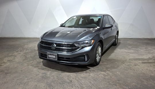 Volkswagen • Jetta