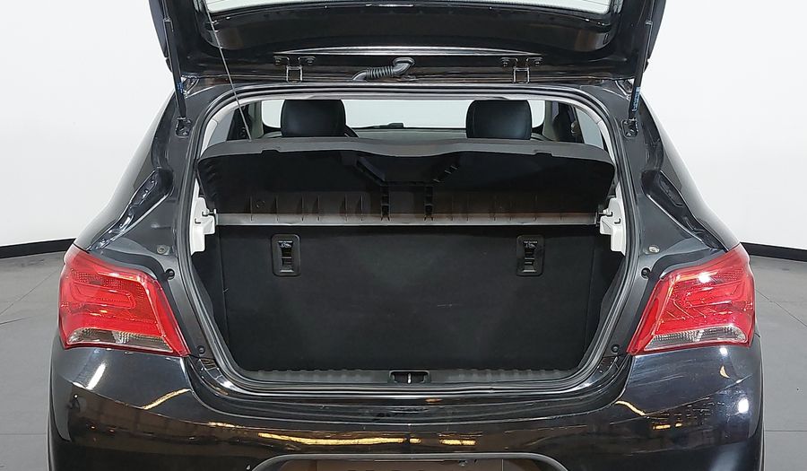 Chevrolet Onix 1.4 SPE/4 ECO LT Hatchback 2019