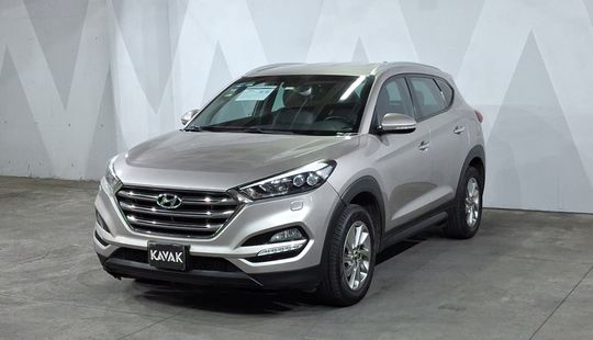 Hyundai • Tucson