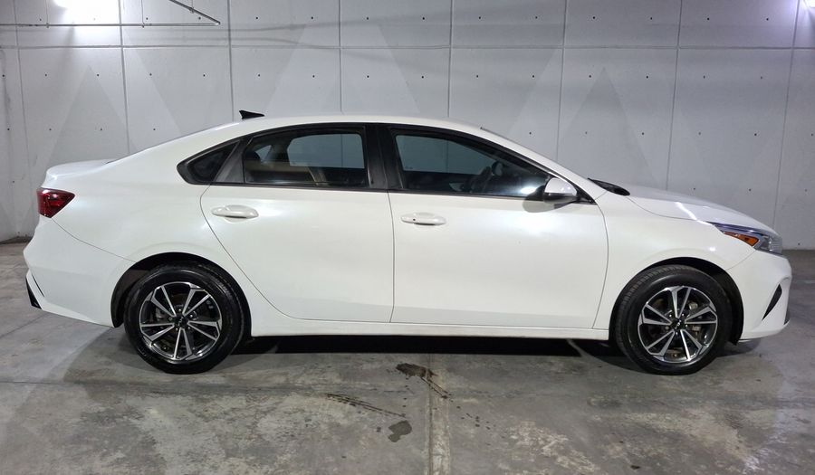 Kia Forte 2.0 LX Sedan 2022
