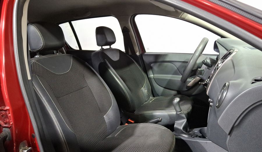 Renault Stepway 1.6 ZEN MT Hatchback 2018